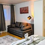 Danube Abteistrasse - Self Checkin - Moderne - Ideal Fuer Geschaeftsreisende Und Staedtetrips * Passau