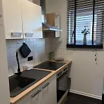 Danube Abteistrasse - Self Checkin - Moderne - Ideal Fuer Geschaeftsreisende Und Staedtetrips *