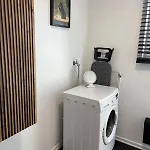 Danube Abteistrasse - Self Checkin - Moderne - Ideal Fuer Geschaeftsreisende Und Staedtetrips *