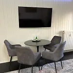 Apartment Danube Abteistrasse - Self Checkin - Moderne - Ideal Fuer Geschaeftsreisende Und Staedtetrips *