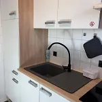 Danube Abteistrasse - Self Checkin - Moderne - Ideal Fuer Geschaeftsreisende Und Staedtetrips *