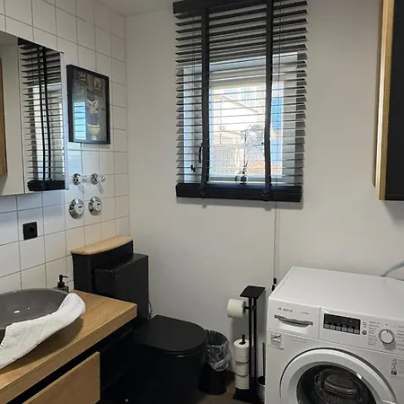 Lägenhet Danube Rooms Abteistrasse - Self Checkin - Kostenlos Parken Direkt An Der Unterkunft - Ideal Fuer Geschaeftsreisende Und Staedtetrips Passau