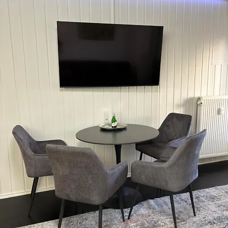 Apartment Danube Rooms Abteistrasse - Self Checkin - Kostenlos Parken Direkt An Der Unterkunft - Ideal Fuer Geschaeftsreisende Und Staedtetrips *
