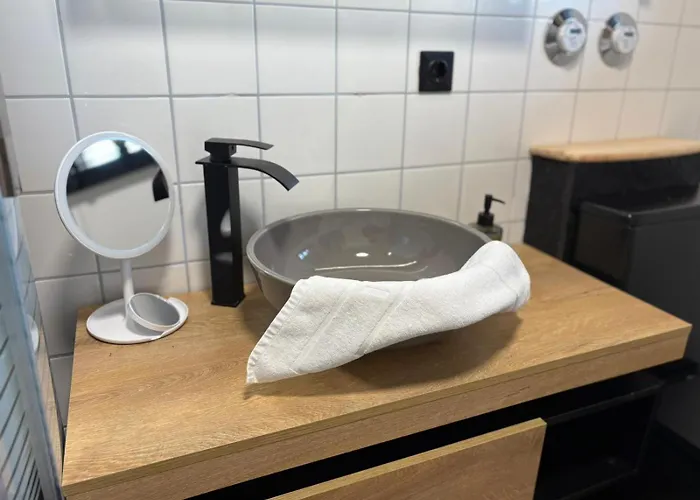 Apartment Danube Abteistrasse - Kueche - Smart Tv - Waschmaschine *